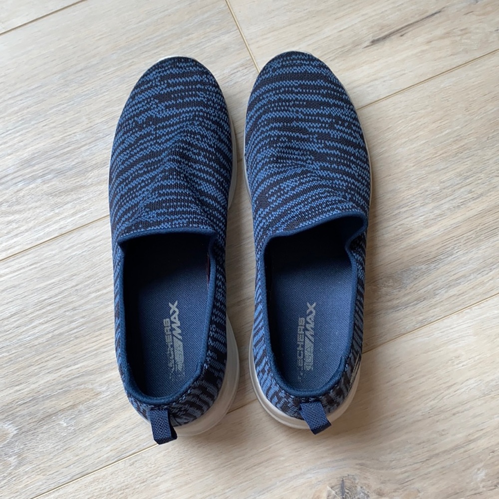 Skechers go walk comfy shoes